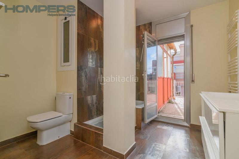 Foto ce9eb050-7e85-4643-8285-50f7e6112d6b. Penthouse with heating parking in Sanfeliu Hospitalet de Llobregat (L´)