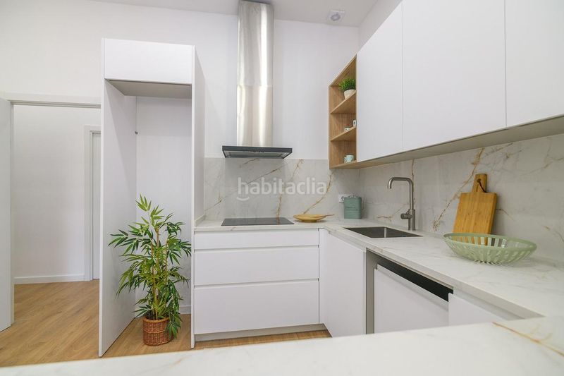 Foto 0cdd7e37-1fc2-42d9-a3f5-4e39b75d1106. Dúplex a Sant Andreu de Palomar Barcelona