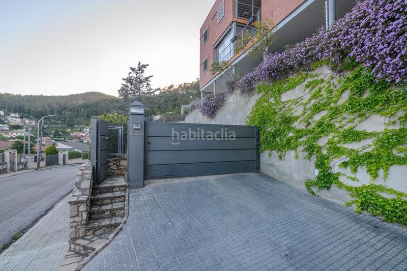 Foto 6aa7b943-e552-4eb1-a5ae-b89538f27fa3. Casa amb aparcament a Vallirana