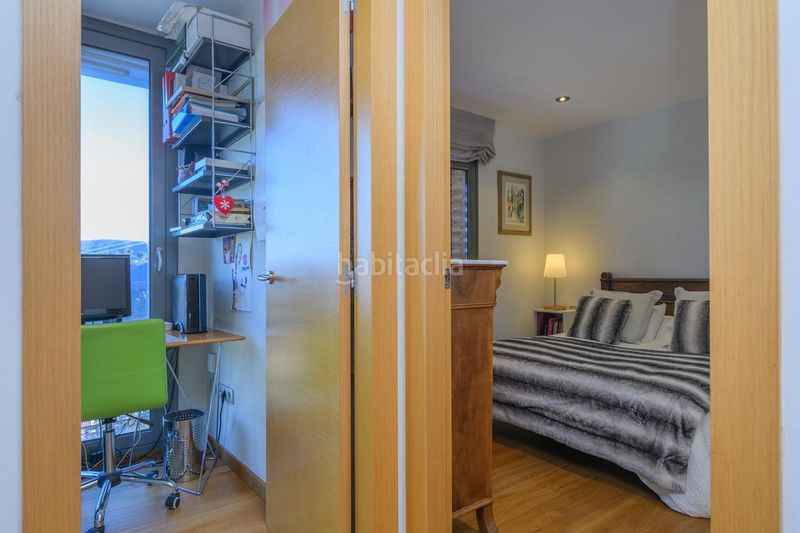 Foto af082fa6-6730-49d3-8f1f-2aef24b995bc. Casa amb aparcament a Vallirana