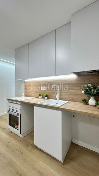 Foto 17228269-867b-4d59-a336-30d8d1ad286e. Apartament a Carmel Barcelona