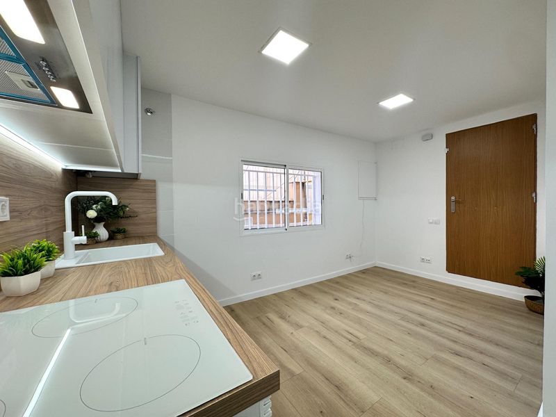 Foto 530e55d3-b031-4102-b583-60df454afa37. Apartament a Carmel Barcelona
