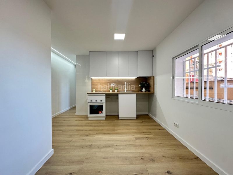 Foto cab300ed-cd62-40ef-8339-15b09fedc880. Apartament a Carmel Barcelona
