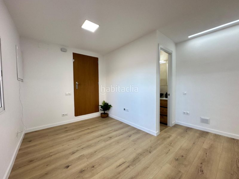 Foto e6a374b2-33b2-4b95-bf72-c6e3c268efb6. Apartament a Carmel Barcelona