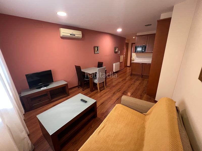 Foto 29d349bb-cba0-478d-aa43-36eb2701d3a2. Lloguer apartament amb calefacció aparcament a Tàrrega