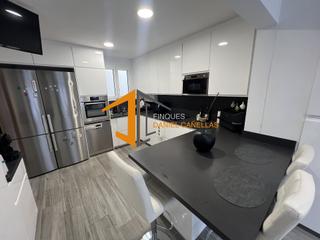 Pis  Carrer historiador josep lladonosa. Piso en venta en lleida