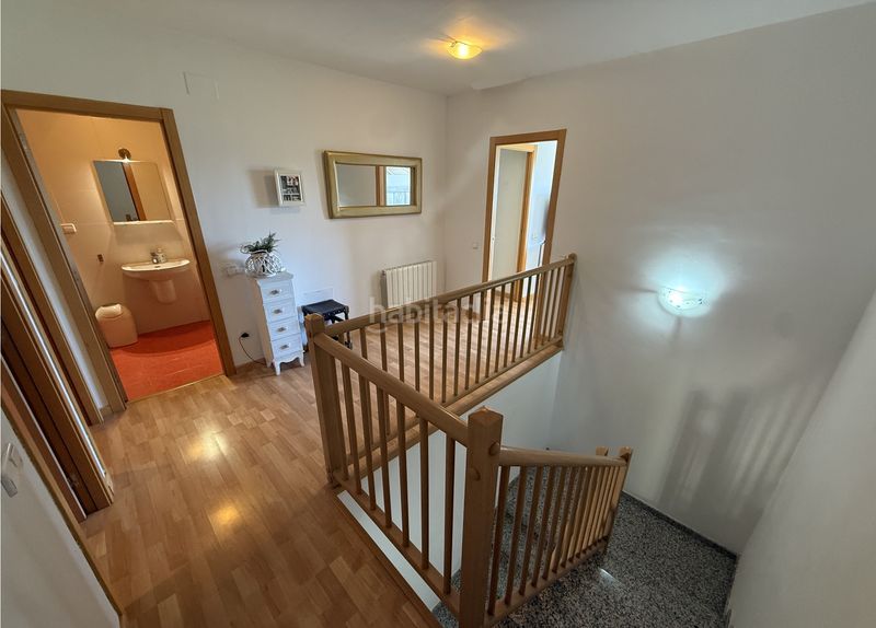 Foto 38b9ae5e-3561-4b00-9f4d-50656d5fe886. Casa adossada amb xemeneia calefacció aparcament a Ribera d´Ondara