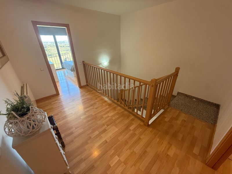 Foto 8bb24202-8e95-4fe4-bac0-a41da155943c. Casa adossada amb xemeneia calefacció aparcament a Ribera d´Ondara