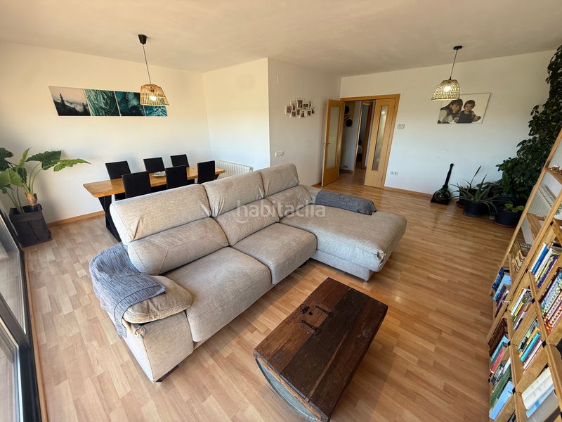 Foto c21a822b-6fb8-43a8-97ac-48118fc7103f. Casa adossada amb xemeneia calefacció aparcament a Ribera d´Ondara