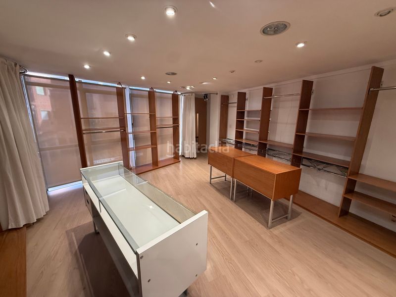 Foto c09de3fb-b30f-4c9f-b777-6e617dd48819. Business premise in avinguda de catalunya 54 in Cervera