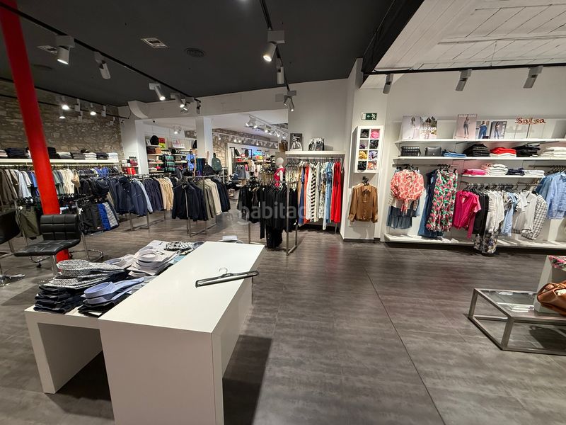 Foto 4deb779f-0f7e-405a-bfb9-369b8e5bc25f. Local comercial a carrer del carme 7 a Tàrrega