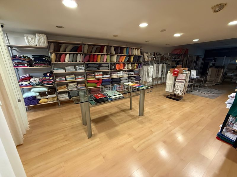 Foto 63a8f87f-12ea-4026-8dde-12ae5a184d7d. Local comercial a carrer del carme 7 a Tàrrega