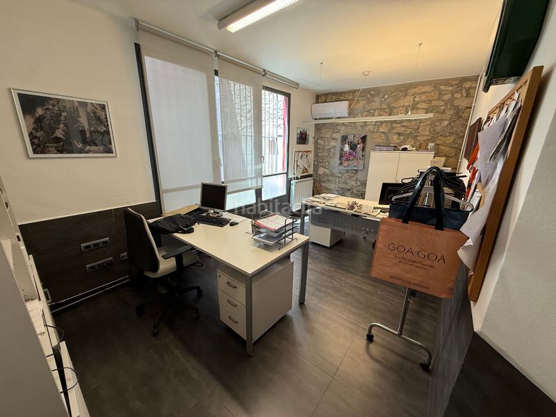 Foto 6e3fb1a4-6647-4642-93e6-3600f99b944d. Local comercial a carrer del carme 7 a Tàrrega