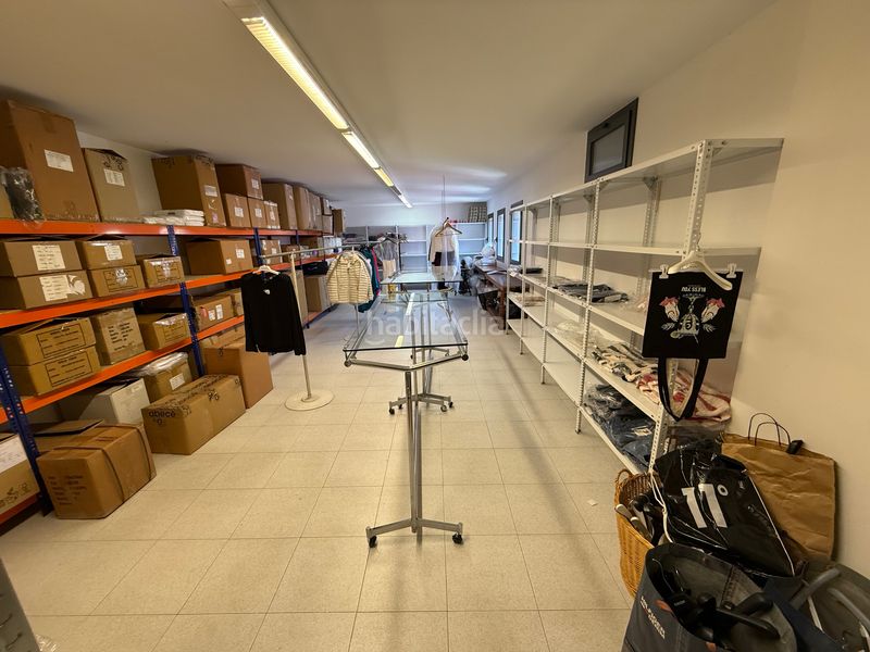 Foto 81e7d021-fba7-48de-b7ce-6e403ba6611a. Local comercial a carrer del carme 7 a Tàrrega