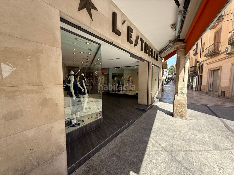 Foto 9f46b7e1-c7aa-4fe3-a48d-80298fd55cd6. Local comercial a carrer del carme 7 a Tàrrega