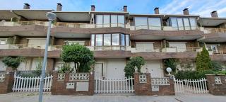 Casa adossada  Avinguda professor josep finestres