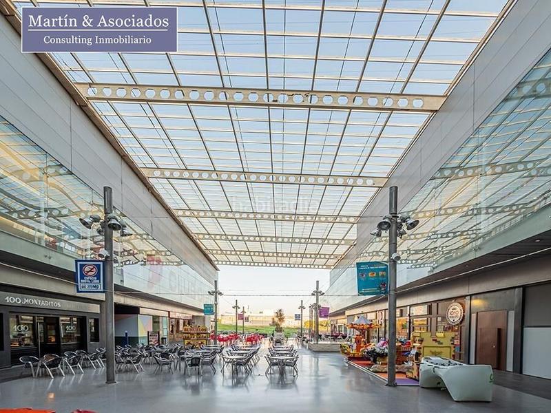 Foto 1ed83d41-106c-4011-bb70-83f377d21e37. Local comercial en aceitunillo el en Centro Bormujos