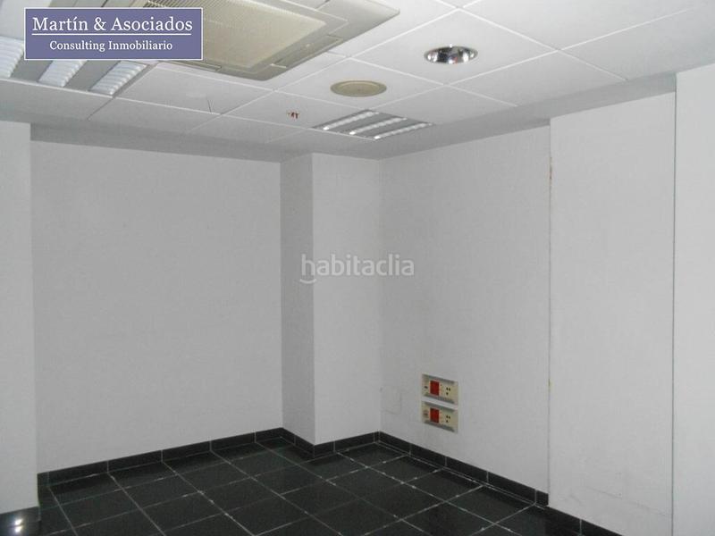 Foto 353a3ca3-3576-411c-8d67-17c051000a40. Local comercial a virgen milagros 112 a Casco Histórico - Ribera del Marisco Puerto de Santa María (El)