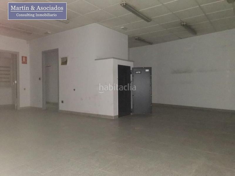 Foto c4dfbcb2-f85f-4721-a632-9d27a9ffa593. Geschäftsraum in calle calle amador de los ríos in Sevilla