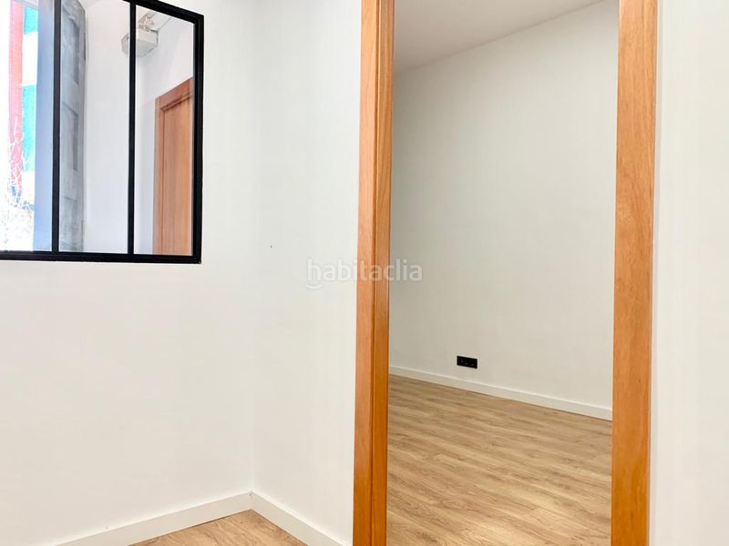 Foto a25be1f5-9522-4a95-bcdf-1e292cf6b3c7. Local comercial amb calefacció a Centre Mataró