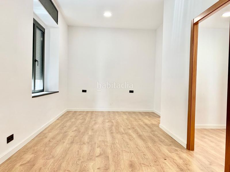 Foto e20f9dd0-60ea-4c05-bbbc-3e9fb1883b59. Local comercial amb calefacció a Centre Mataró