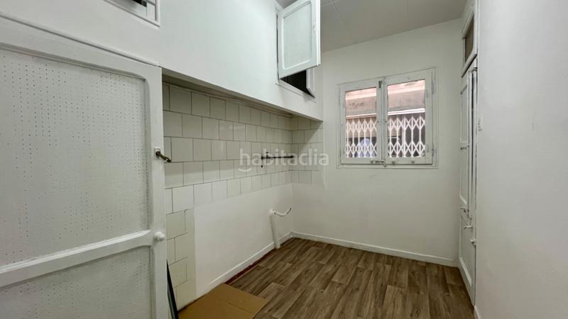 Foto 8224d942-a061-48e0-becb-1fa20b5f1ed8. Rent business premise in Cirera Mataró