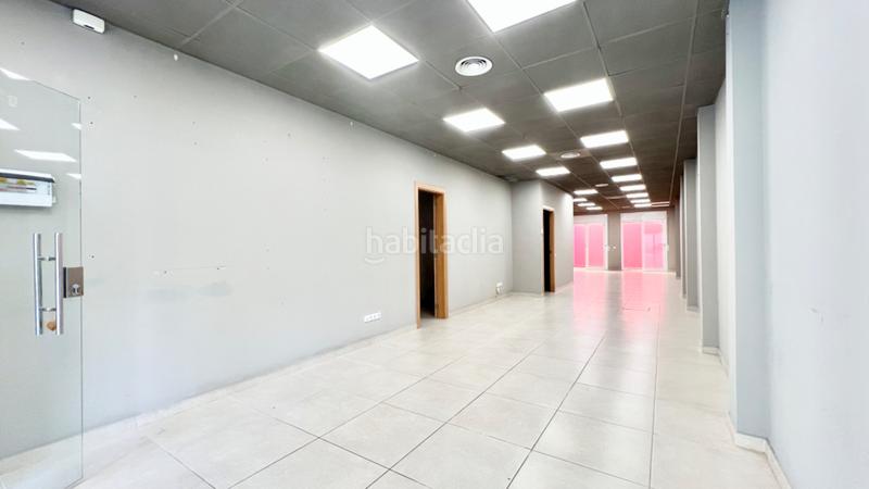 Foto 157712b8-e2ac-472e-8657-fca127eb6400. Alquiler local comercial visibilidad máxima! local moderno de 112 m² en pleno centro en Mataró