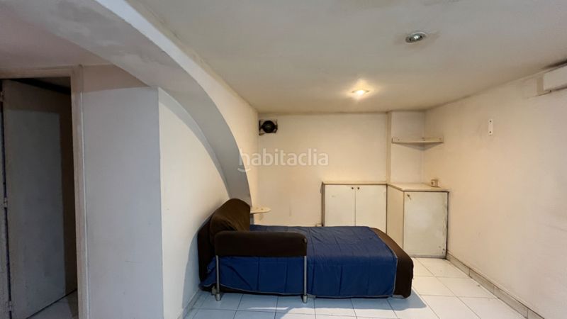 Foto f9fe4e79-7b7e-4771-9272-c4d902caf5fe. Local comercial a Centre Mataró