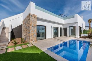 Chalet en Pilar de la Horadada Ciudad