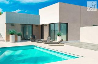 Country house in Daya Nueva