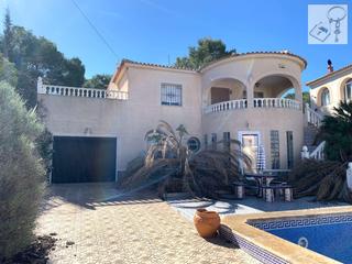 Chalet  N/a