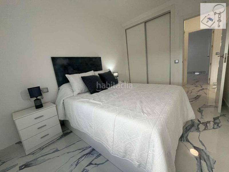 Foto 01cddd55-eef3-4b83-b077-e5d5d6eaa733. Casa amb aparcament a Zona Carrefour - Urbanizaciones Torrevieja