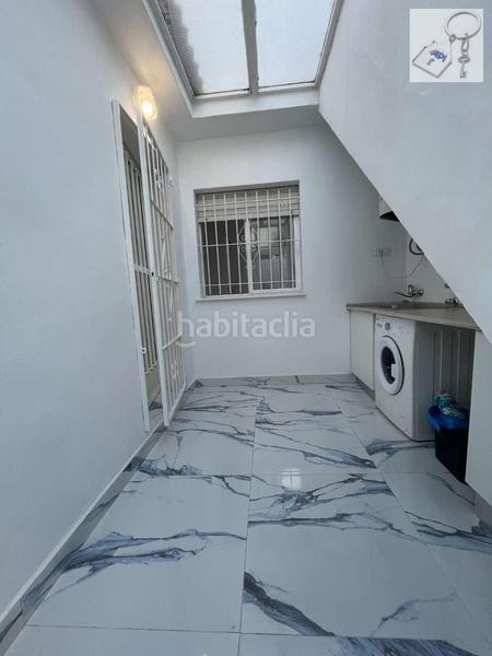 Foto f066b9b5-fcfb-4db8-9585-d0f55d5a0a0f. Casa amb aparcament a Zona Carrefour - Urbanizaciones Torrevieja