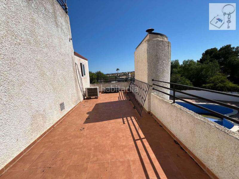 Foto 1e067be9-0a27-49cc-99ad-b0d3ac652bc1. Chalet mit parking pool in El Pinar de Campoverde Pilar de la Horadada