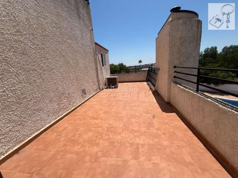 Foto 2121dc9d-264c-420d-8ead-2906d8d31e89. Xalet amb aparcament piscina a El Pinar de Campoverde Pilar de la Horadada