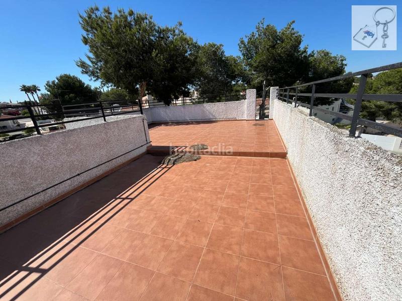 Foto fad2d890-e2ab-4989-be9c-2e59c51384c5. Xalet amb aparcament piscina a El Pinar de Campoverde Pilar de la Horadada