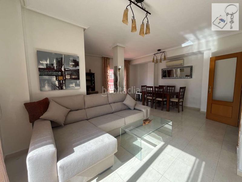 Foto ab254f67-3189-49ba-9a08-9804fed44e08. Lloguer apartament amb calefacció a Centro - Muelle Pesquero Torrevieja