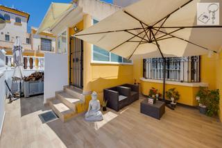 Casa adossada a El Raso