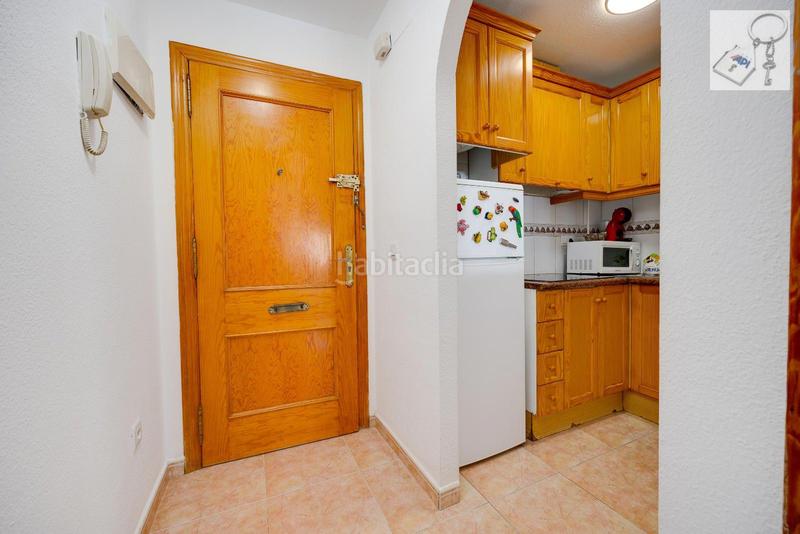 Foto 1e44fc1f-97a3-4c7b-80fe-33d03b9a724c. Apartament amb piscina a Centro - Muelle Pesquero Torrevieja