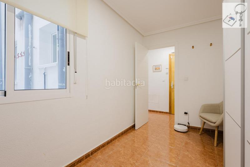 Foto 71fdf76e-ff44-47b7-8dd1-9704cbda2ba4. Piccolo appartamento in Antonio Machado Torrevieja