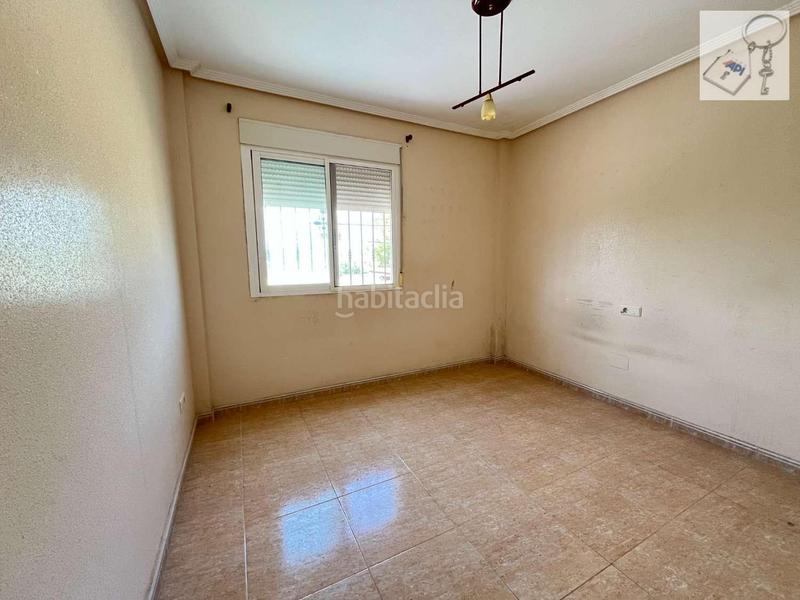 Foto 88e8a68c-ff82-40c0-b86a-d7a35b355083. Casa pareada en Desamparados - Hurchillo - Torremendo Orihuela