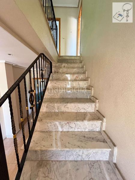 Foto b1f5454c-8497-4727-8d3d-5ae810ea3f5d. Casa pareada en Desamparados - Hurchillo - Torremendo Orihuela