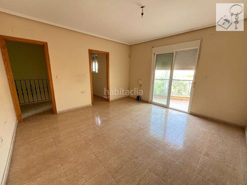 Foto 729d3905-0979-44d1-ad4f-05f339f02c2d. Maison jumelée avec parking dans Desamparados - Hurchillo - Torremendo Orihuela