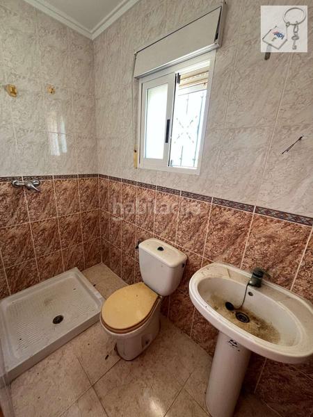 Foto 7ac606f9-54d5-474b-9529-a207c053832f. Casa amb aparcament a Villamartín-Las Filipinas Orihuela