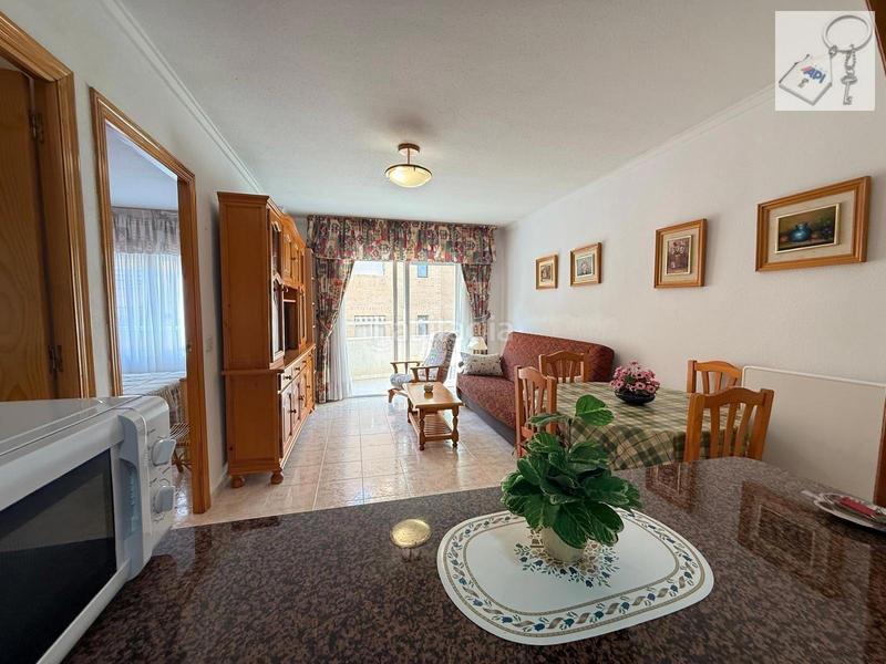 Foto d0661e5a-cc2e-46b3-95e8-e29879e1f6b6. Apartamento en Zona Playa del Cura Torrevieja