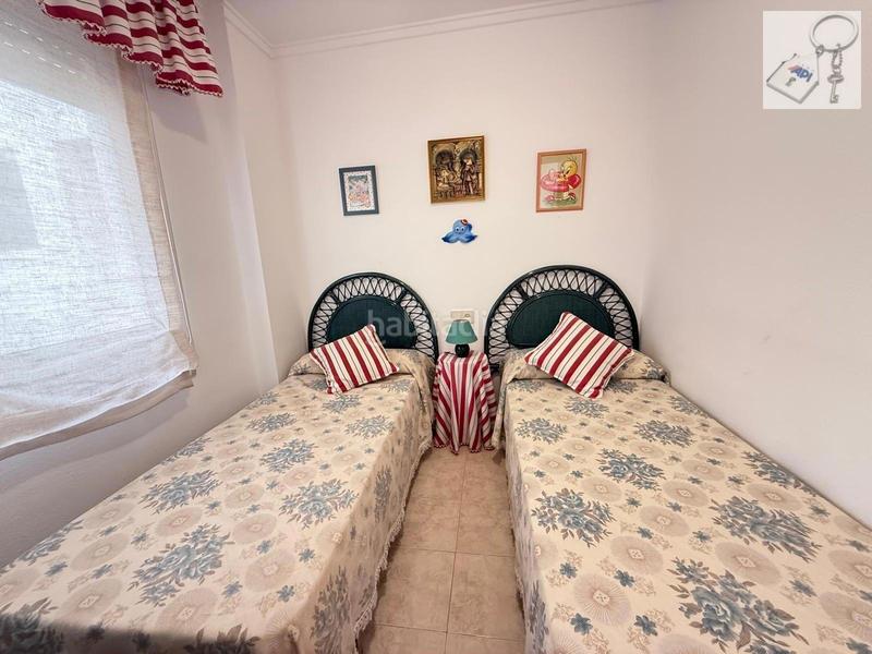 Foto e8893add-c4e7-47c6-9710-317c7f123ba9. Appartement in Zona Playa del Cura Torrevieja