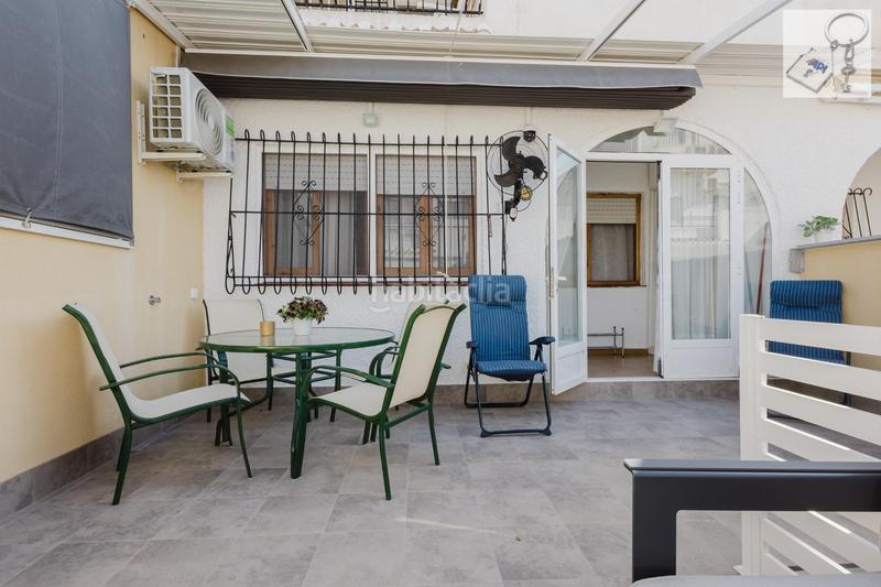 Foto 43dfbfad-8eb8-4c29-9f74-5f8037be8c87. Casa en Playa de los Náufragos Torrevieja