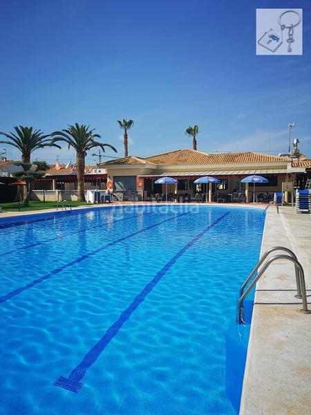 Foto 0d7f0f1b-e76e-4ba4-8913-ea4632a9a1f5. Haus mit pool in Playa de los Náufragos Torrevieja