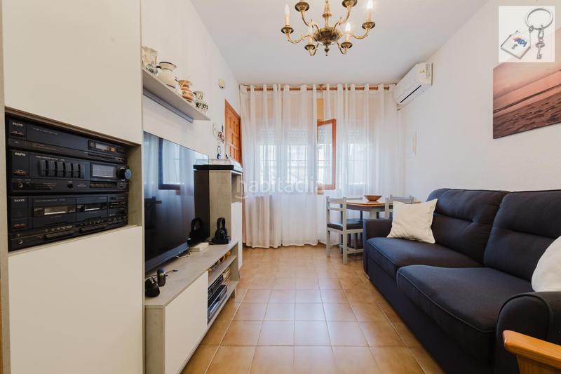 Foto 7e9455c3-d095-49d9-b365-5e820da5ae1e. Maison avec piscine dans Playa de los Náufragos Torrevieja