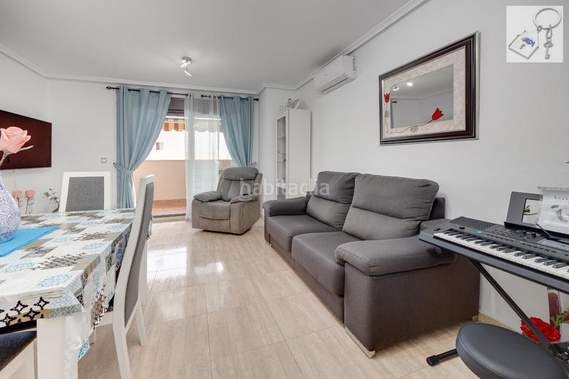 Foto 31e5e129-6d3d-4bbb-ae63-e56d13b606ae. Apartamento en Antonio Machado Torrevieja